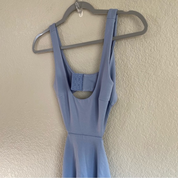 Lovers and Friends Titus Midi Dress in Baby Blue NWOT - Picture 5 of 7